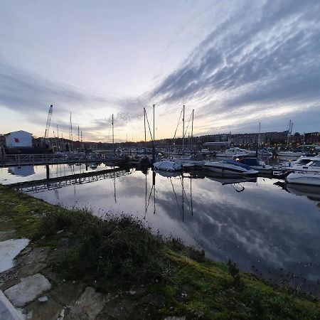 Marina House Lejlighed Whitby Eksteriør billede